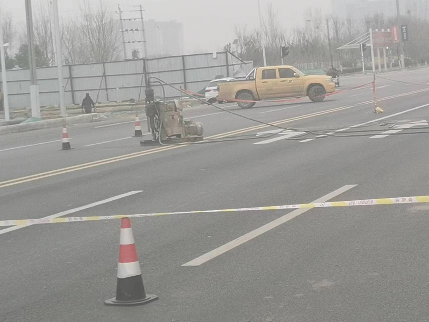 尖扎马路注浆